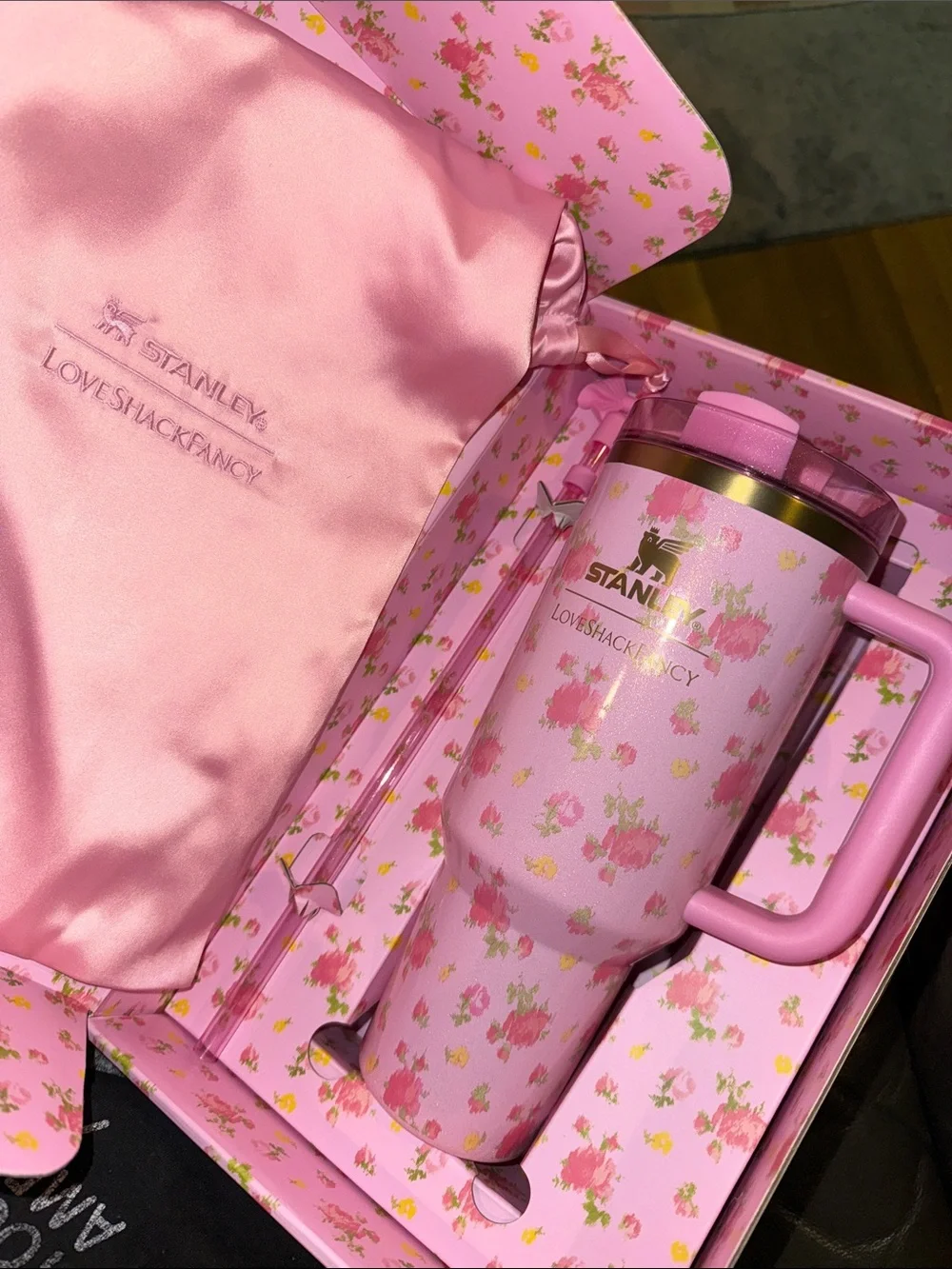 Stanley 1913 x LoveShackFancy Quencher H2.0 40 oz Ibiza Sunset - new in box